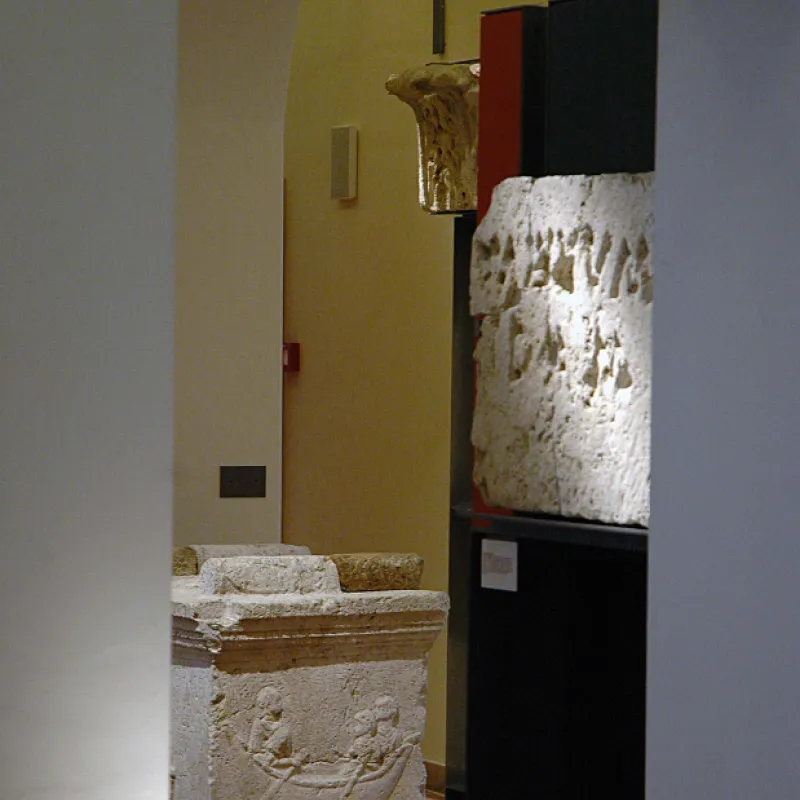 Ara di Nettuno, Museo archeologico Claudia Giontella